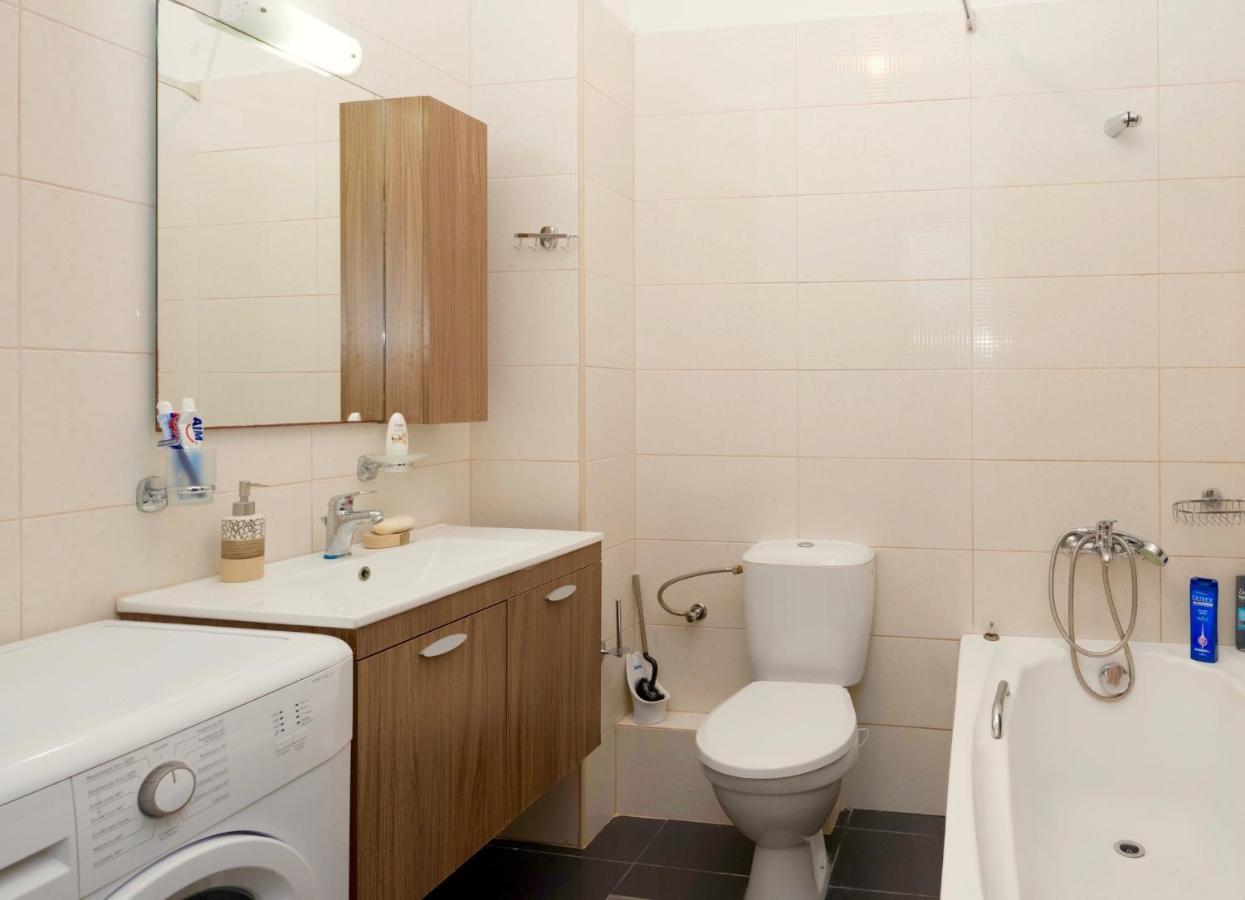 Fam Central Apt Heraklion Zewnętrze zdjęcie
